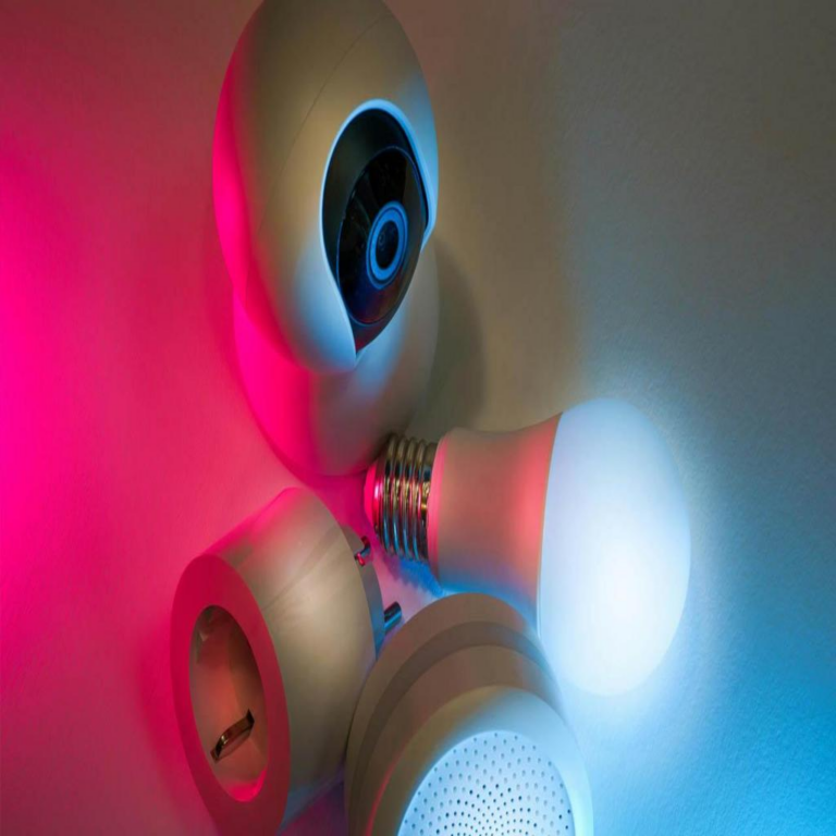 Sistemas inteligentes que notifican a tu teléfono cuando detectan intrusos en el hogar