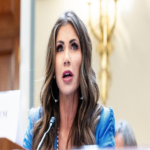 La directora del DHS, Noem, promete realinear la CISA con su misión principal.