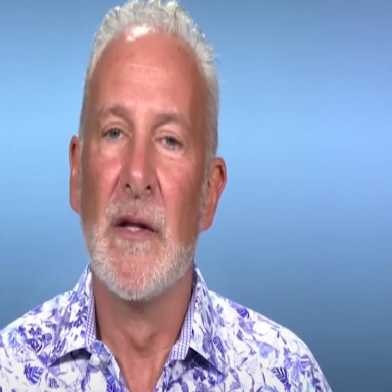 Peter Schiff afirma que los bitcoiners solo se enfocan en el valor de BTC, no en la economía.