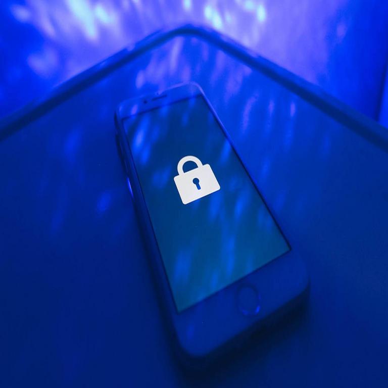 La nueva función de Android bloqueará cualquier ataque a través del puerto USB en dispositivos móviles.