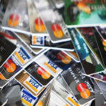 El malware SuperCard X en Android emplea tarjetas robadas para ataques de retransmisión NFC.