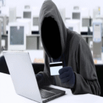 El robo de identidad se incrementa mientras los delincuentes implementan tácticas avanzadas para sustraer datos personales.