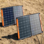 Guía de sistemas solares enchufables 2025: evaluación de la rentabilidad de un kit fotovoltaico de balcón de 800W.