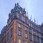 La tienda Harrods sufre un ciberataque, sumándose a los casos de Marks & Spencer y Co-op.
