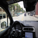 Waymo alcanza la marca de 10 millones de viajes: la expansión de los vehículos autónomos transforma la movilidad urbana con un enfoque técnico y profesional.