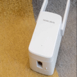 El repetidor de señal Wi-Fi se reinicia de forma automática y repetitiva, ¿cuál es la causa?