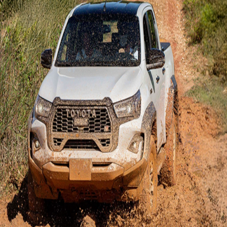 Regresa la Expedición Toyota: integración de tecnología, desafíos extremos, competencia rally y vinculación con el entorno natural.
