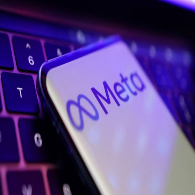 Se expone la técnica encubierta de Meta para monitorear el historial de navegación sin autorización de los usuarios.