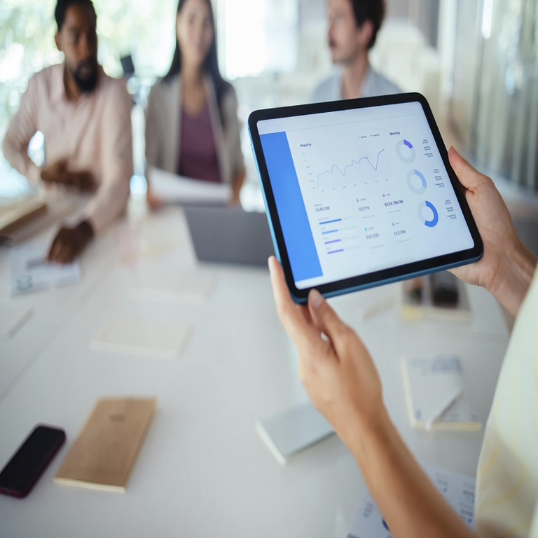Nationale-Nederlanden presenta NNIA, su plataforma de inteligencia artificial.