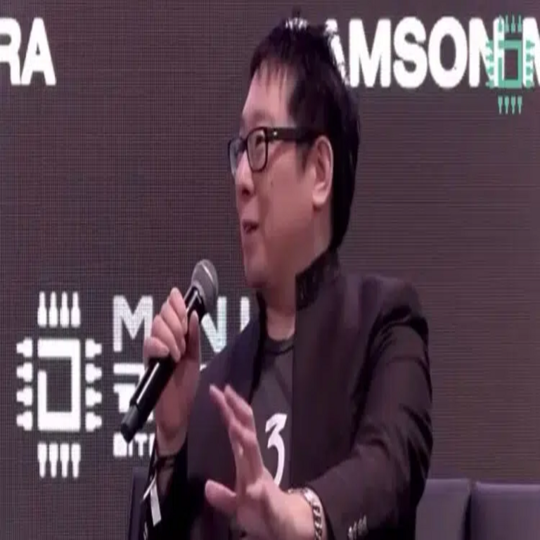 Samson Mow ante el enfrentamiento entre Trump y Musk: momento de invertir todo en bitcoin.
