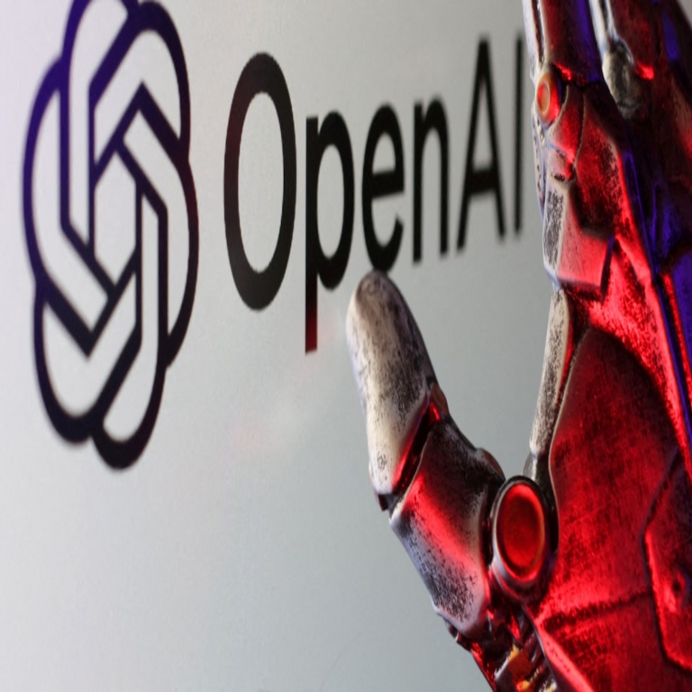 OpenAI alcanza ingresos recurrentes anuales de 10 mil millones de dólares impulsado por el éxito de ChatGPT.
