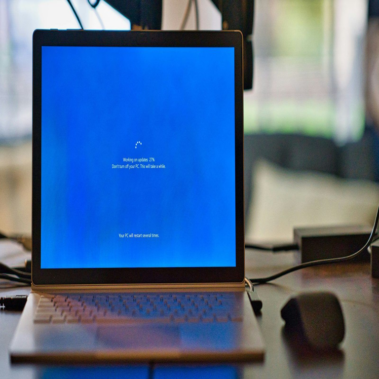 El gestor de contraseñas de Microsoft Authenticator será descontinuado, se recomienda migrar a esta solución alternativa superior.