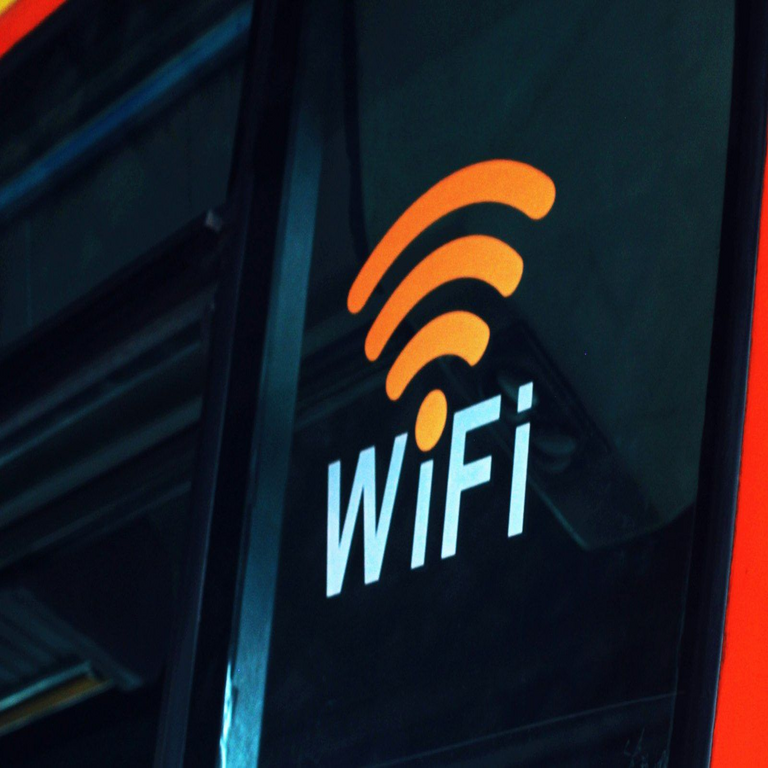Realiza estas acciones para incrementar la seguridad de tu red Wi-Fi y proteger tus dispositivos de domótica contra intrusiones.