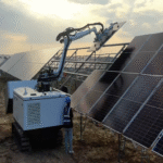China cuenta con un robot capaz de instalar diariamente 1.000 paneles solares, consolidando su liderazgo en el sector de energías renovables.