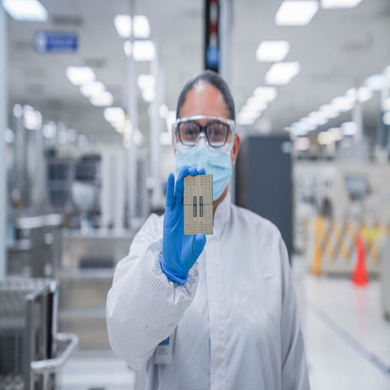 Intel inicia su fragmentación: la división de redes se escinde como parte de una amplia reestructuración corporativa.
