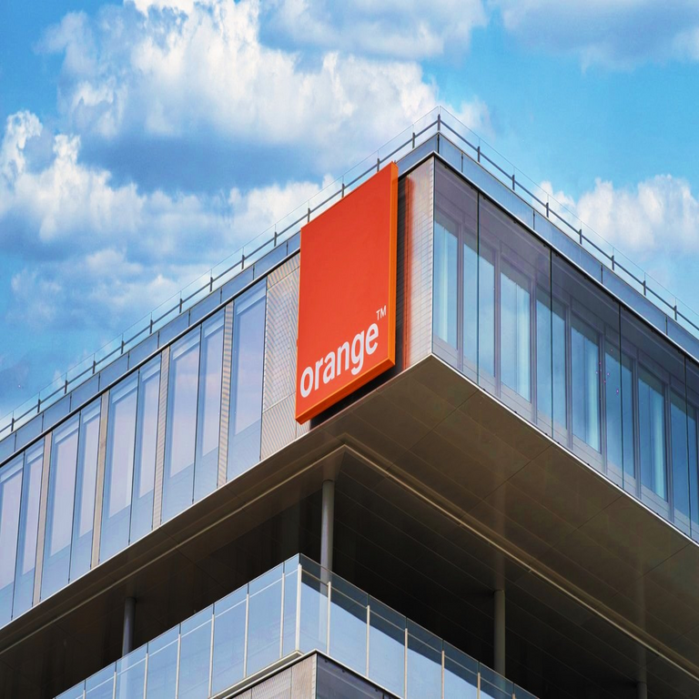 La gigante francesa de telecomunicaciones Orange reporta un ciberataque.