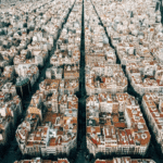 Airbnb ha retirado recientemente 65.000 alojamientos turísticos, sin embargo, el Ministerio de Consumo ha identificado otros 55.000 que aún permanecen activos.