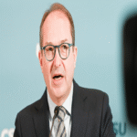 Dobrindt evalúa la implementación del software estadounidense Palantir.