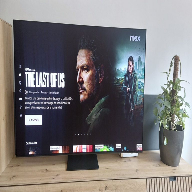 Cómo determinar si el ancho de banda de Internet recibido por el televisor es adecuado para reproducir contenido 4K sin interrupciones.