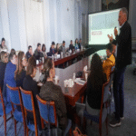 Bogotá adoptará inteligencia artificial para salvaguardar a la primera infancia en colaboración con Bloomberg Philanthropies City Data Alliance.