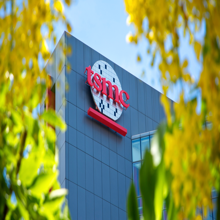 Empleados de TSMC detenidos bajo sospecha de espionaje.