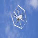 Estados Unidos modifica las regulaciones para operar drones más allá del alcance visual, facilitando así los envíos de paquetes.