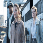 Hace una década se lanzó en Prime Video, pero esta distopía de ciencia ficción aún impacta por su vigencia, conservando un enfoque técnico y profesional en su traducción al español.