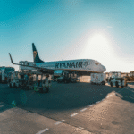 El puente de agosto ya generaba congestión en los aeropuertos: Ryanair añadirá una huelga con retrasos y cancelaciones a la situación.