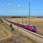 En pleno periodo estival, Renfe ha adoptado una medida drástica: retirar los trenes Talgo conflictivos de la ruta Madrid-Barcelona.