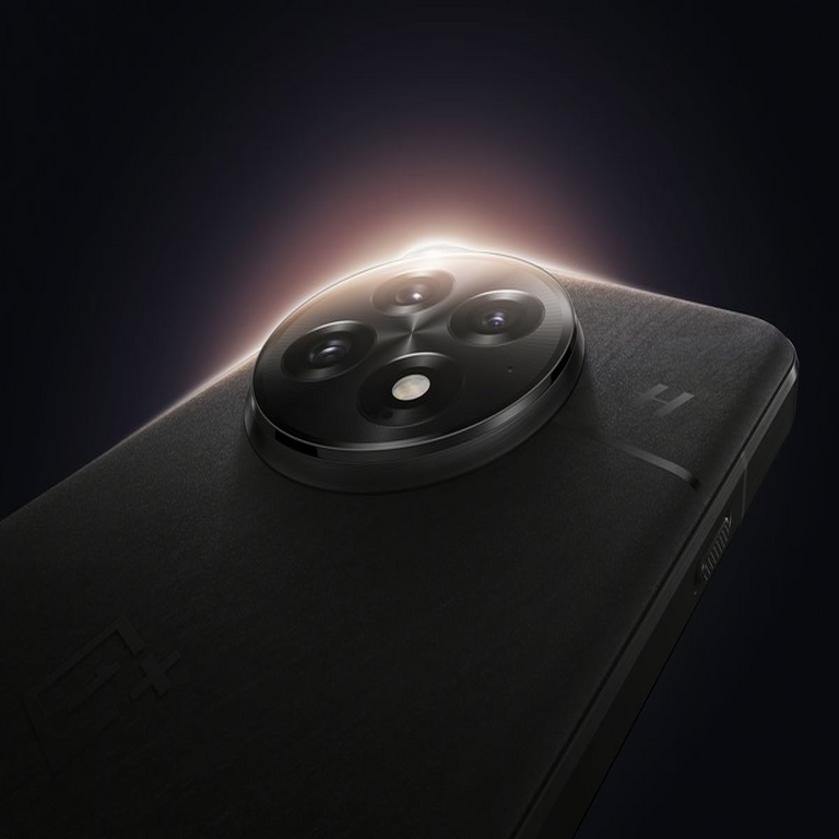 El modelo premium de OnePlus ofrece un precio competitivo de gama media, actualmente con un descuento cercano al 50%.
