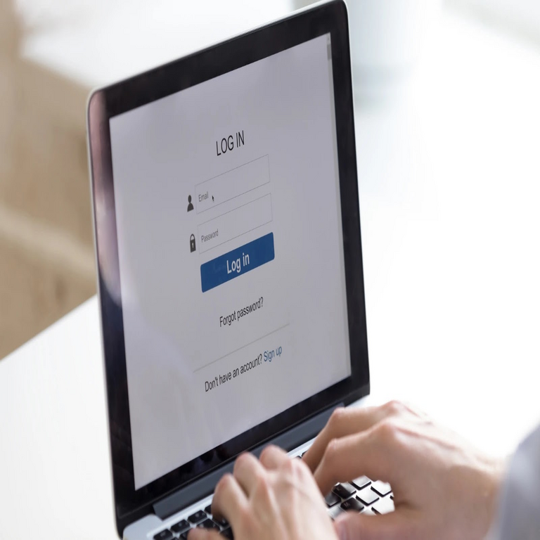 Splunk presenta la herramienta PLoB para detectar el uso de credenciales comprometidas.