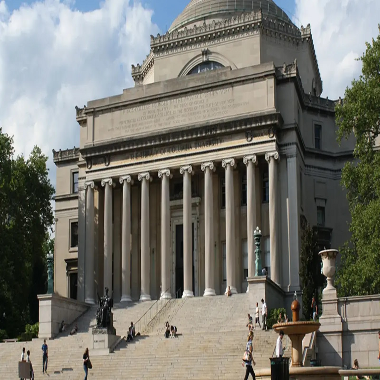 Violación de datos en la Universidad de Columbia compromete información personal y financiera de 870,000 individuos.