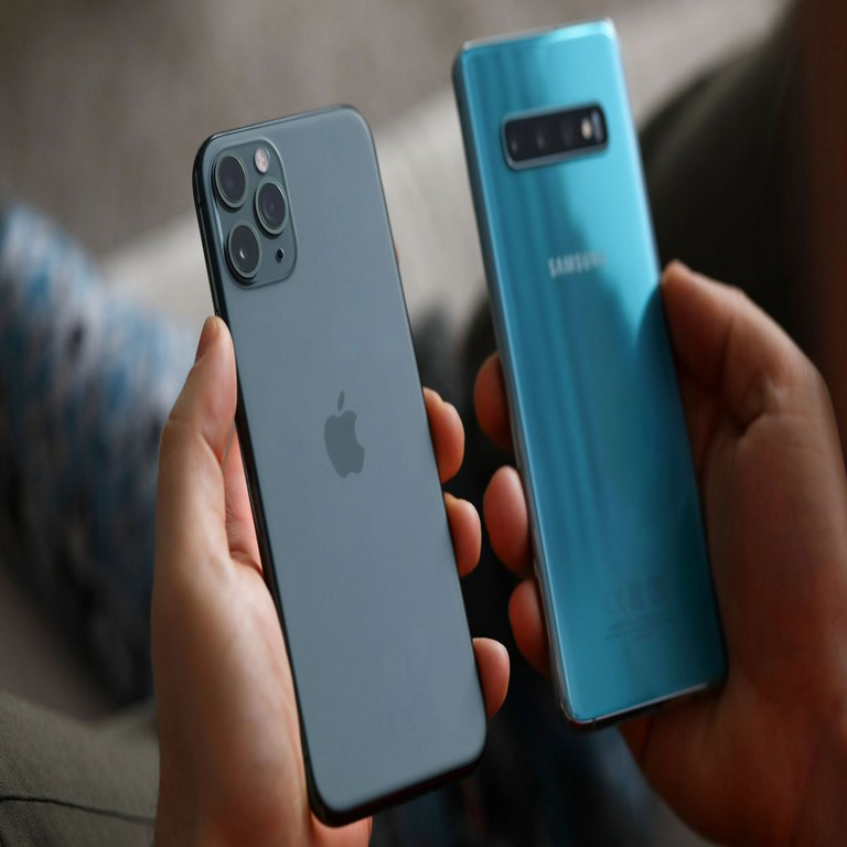 Apple podría escalonar el lanzamiento de sus modelos iPhone para perjudicar estratégicamente a Samsung.