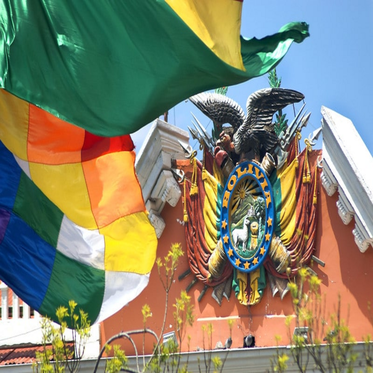 Bolivia se encamina a elecciones mientras los candidatos centran su atención en el análisis de las criptomonedas.