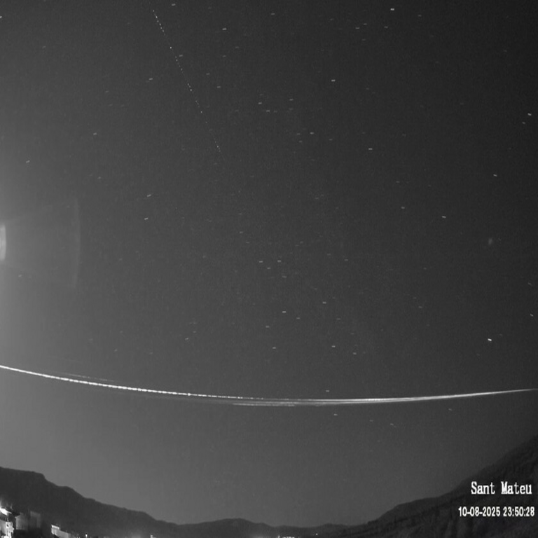 El objeto que se desintegró en el espacio aéreo español no fue un meteorito ni un cohete chino: ya se ha identificado con precisión el satélite involucrado en el incidente.