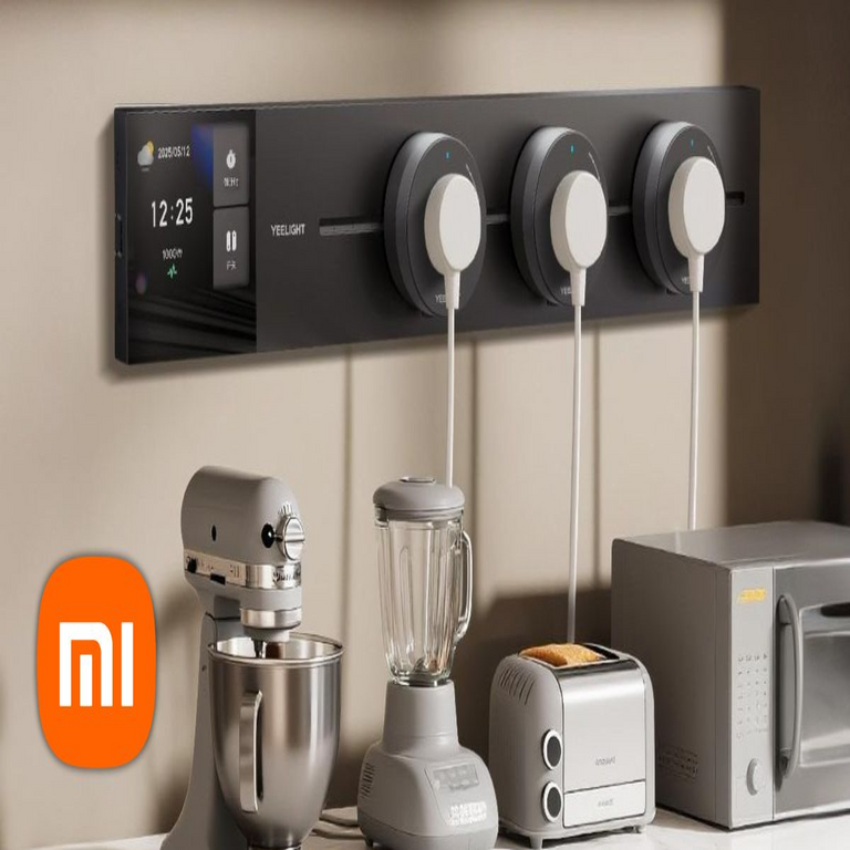 Xiaomi innova en un elemento básico como las regletas de enchufes: su nuevo diseño incorpora pantalla y sensor de presencia.