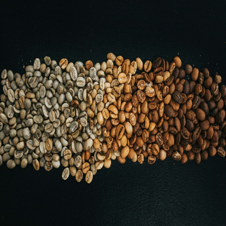 España mantiene una preferencia por una variedad de café prohibido en Europa debido a factores tradicionales y a la presencia de acrilamidas.