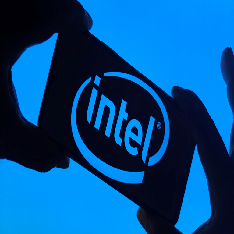 Un investigador descubre acceso no autorizado a datos de empleados de Intel.
