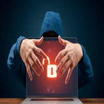 Pirata informático serial sentenciado por desfiguración y compromiso de sitios web organizacionales.