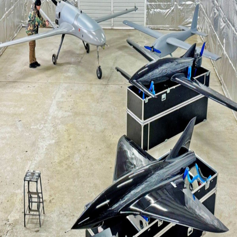 Este formidable dron ucraniano, equipado con inteligencia artificial y capacidad para setenta y cinco kilogramos de explosivos, podría constituir un sistema de armas definitivo en el conflicto con Rusia.
