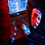 El ransomware Warlock explota vulnerabilidades en SharePoint para el acceso inicial y el robo de credenciales.