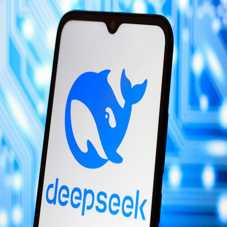 DeepSeek reta a GPT-5 con su modelo v3.1, intensificando la competencia en inteligencia artificial entre Estados Unidos y China.