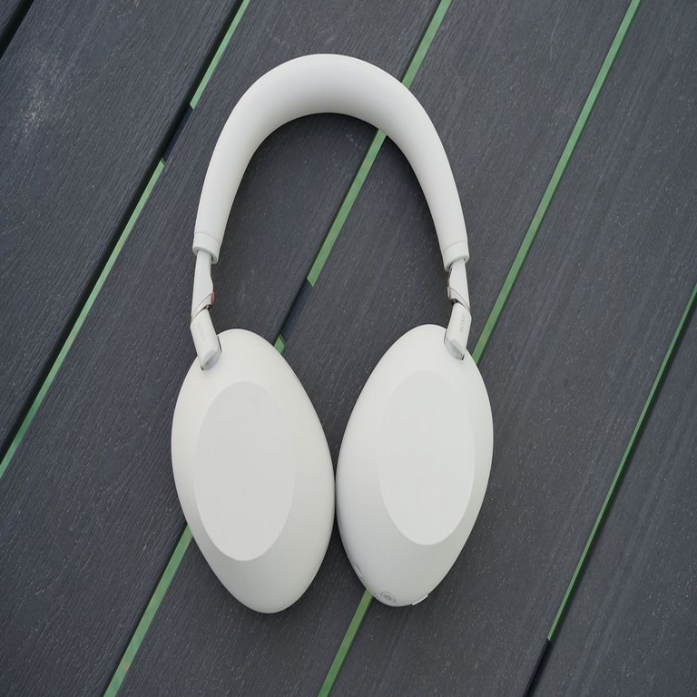 AliExpress comete un desacierto significativo: los recién lanzados Sony WH1000XM6 ya están disponibles con descuento.