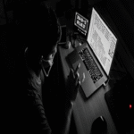 El grupo Salt Typhoon explota vulnerabilidades en dispositivos de Cisco, Ivanti y Palo Alto para comprometer a 600 organizaciones a nivel global.