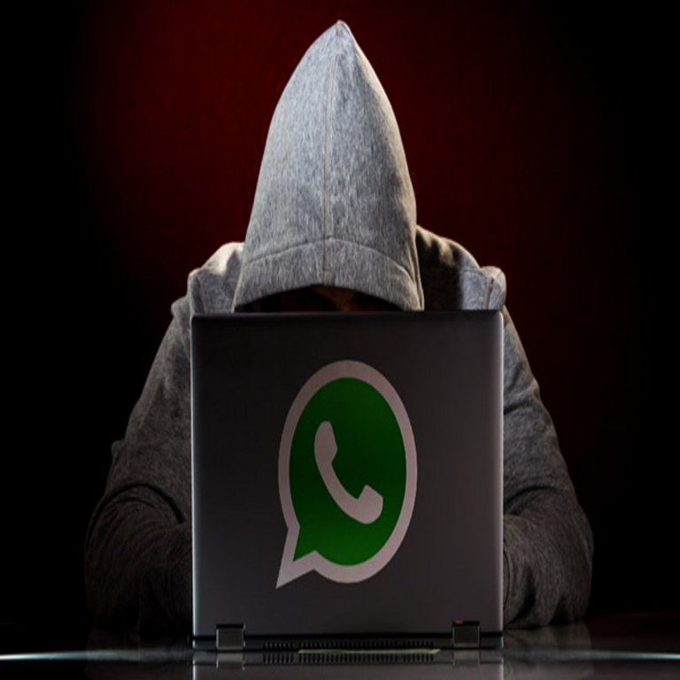 Nueva explotación de vulnerabilidad de cero interacción presuntamente empleada para comprometer usuarios de WhatsApp.