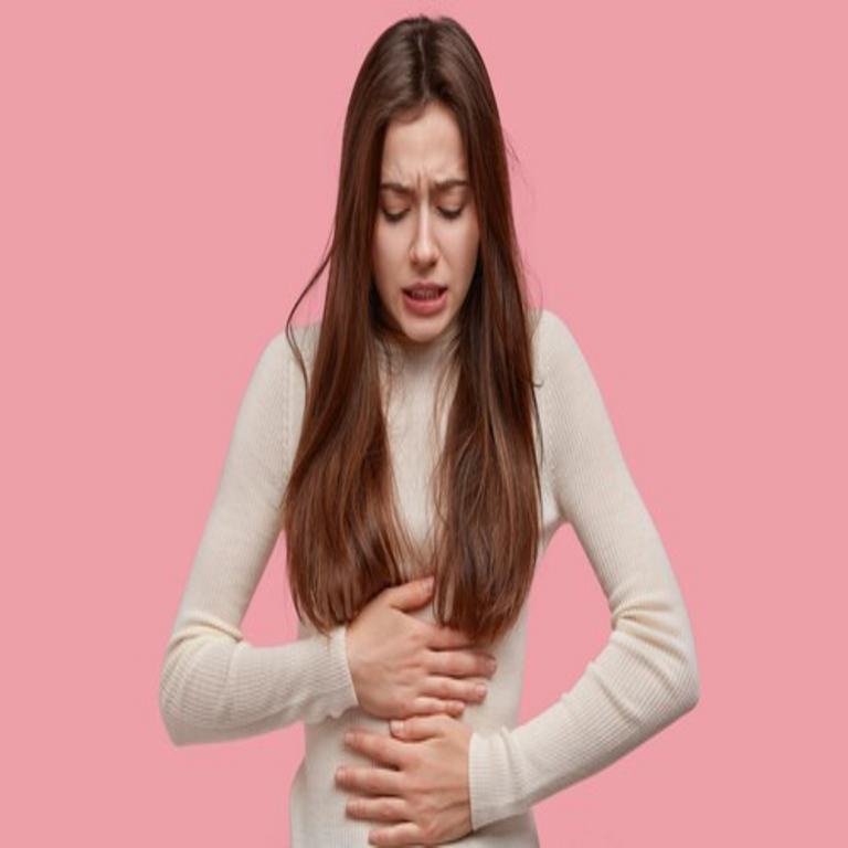 El dolor menstrual durante la adolescencia no debe considerarse fisiológico: una investigación de gran escala lo asocia con un incremento en el riesgo de padecer dolor crónico en la edad adulta.