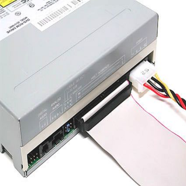 Tecnologías antiguas: ATAPI IDE, segunda parte; aún no estamos preparados.