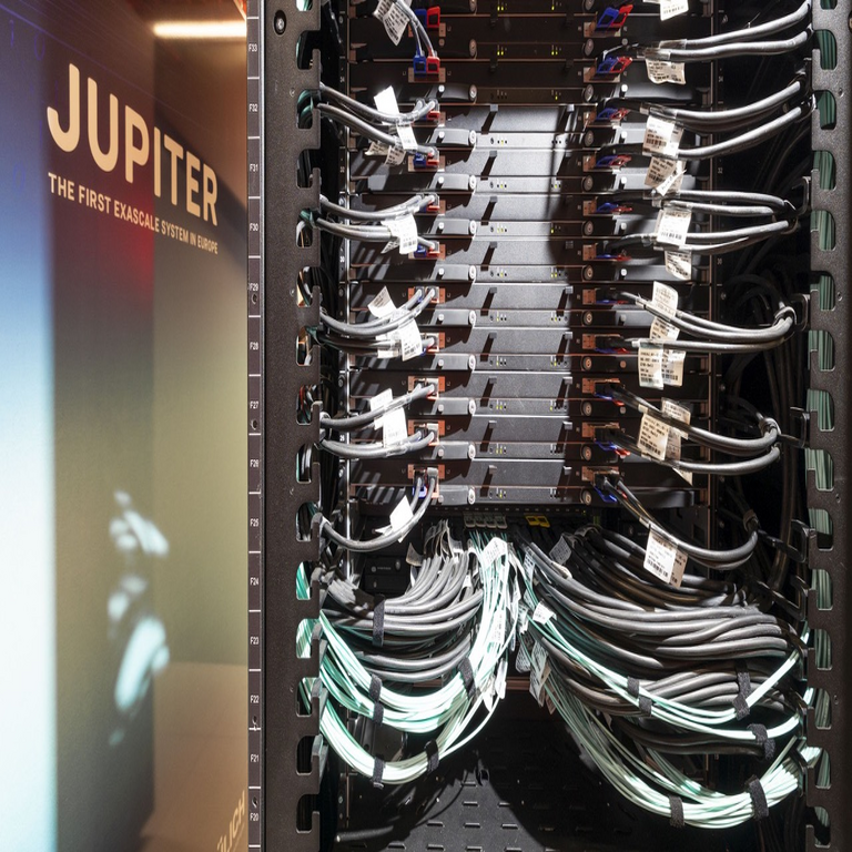 Ya está operativo: JUPITER, el primer superordenador a exaescala de Europa, acelera la investigación climática, la neurociencia y la simulación cuántica.