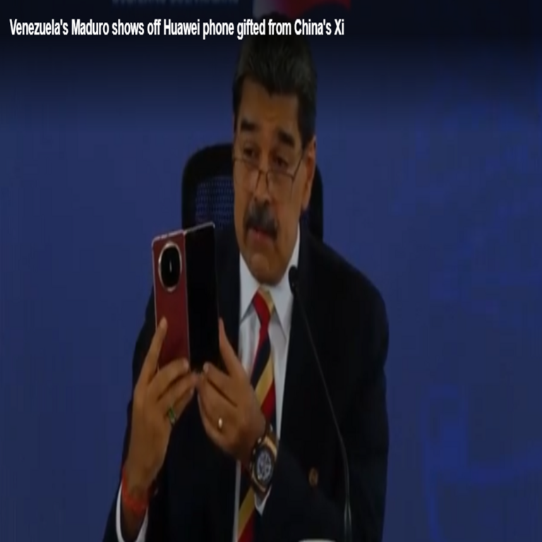 El presidente de Venezuela, Maduro, afirmó que su dispositivo Huawei Mate X6 es invulnerable a la intervención de ciberespías estadounidenses.