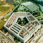 Trump instruye que se denomine “Departamento de Guerra” al Pentágono, aunque la designación no es oficial.